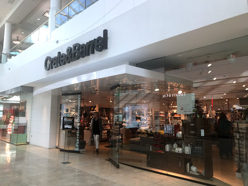 Crate and Barrel, 7014-604 E Camelback Rd, Scottsdale, AZ 85251, USA, 