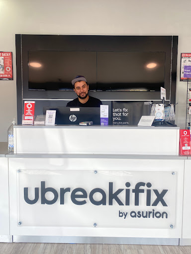 uBreakiFix by Asurion image