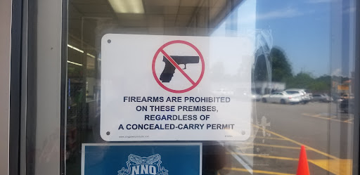 Grocery Store «Hills Foods», reviews and photos, 1727 S Madison St, Whiteville, NC 28472, USA