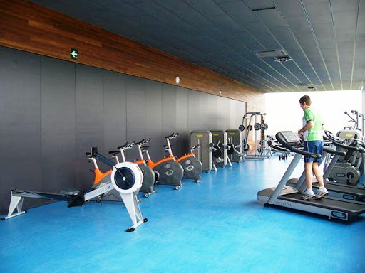 Complejo Deportivo Cendea de Cizur en Cizur Menor, Navarra
