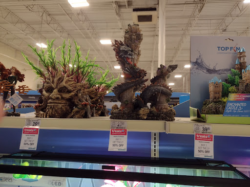 Pet Supply Store «PetSmart», reviews and photos, 1236 Greenbrier Pkwy, Chesapeake, VA 23320, USA