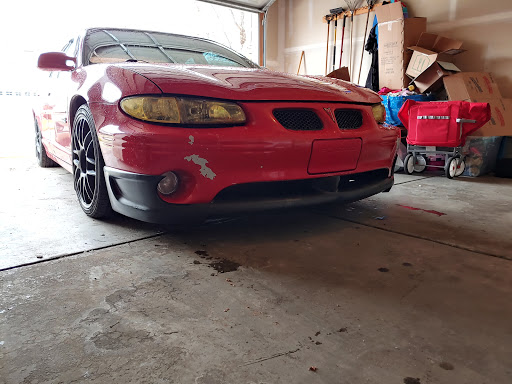 Auto Body Shop «Maaco Collision Repair & Auto Painting», reviews and photos, 1901 Leroy Dr d, Northglenn, CO 80233, USA