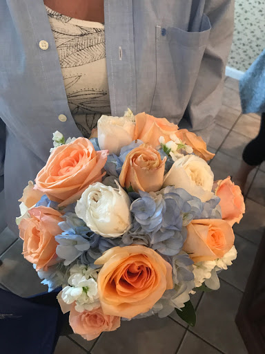 Florist «Michael William Florist & Greenhouse», reviews and photos, 403 New St, Thorofare, NJ 08086, USA