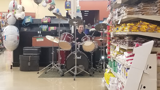 Supermarket «Giant Eagle Supermarket», reviews and photos, 3113 Green Garden Rd, Aliquippa, PA 15001, USA