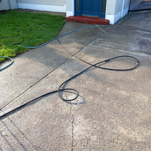 Tom's Power washing services
