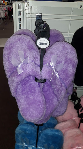 Shopping Mall «Great Western Shopping Center», reviews and photos, 240 N Wilson Rd, Columbus, OH 43204, USA