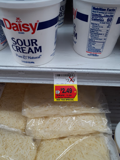 Grocery Store «Superior Grocers», reviews and photos, 1033 Long Beach Blvd, Long Beach, CA 90813, USA