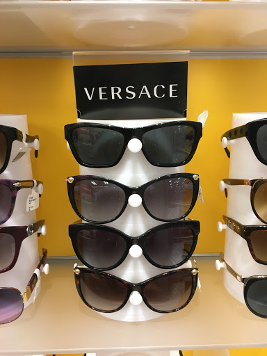 Eye Care Center «Target Optical», reviews and photos, 10209 E US Hwy 36, Avon, IN 46123, USA