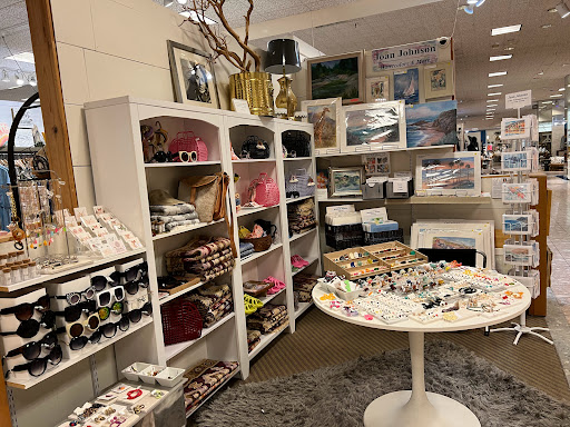 Shopping Mall «Laguna Hills Mall», reviews and photos, 24155 Laguna Hills Mall, Laguna Hills, CA 92653, USA