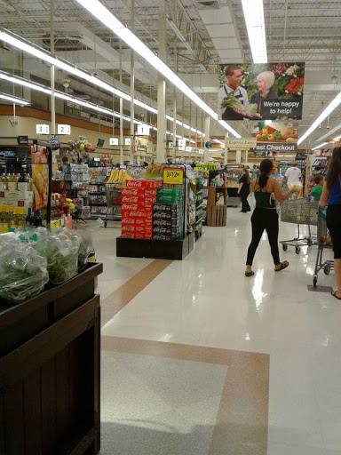 Grocery Store «Kroger», reviews and photos, 1802 N Pointe Dr, Durham, NC 27705, USA