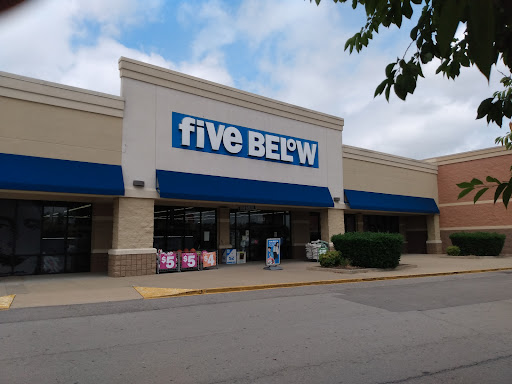 Shopping Mall «Towne Centre», reviews and photos, 1955 Old Fort Pkwy, Murfreesboro, TN 37129, USA