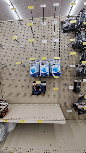 Hardware Store «Harbor Freight Tools», reviews and photos, 1559 Irving Park Rd, Hanover Park, IL 60133, USA