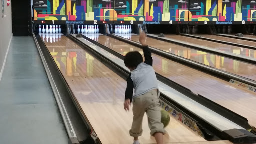 Bowling Alley «Spin Alley», reviews and photos, 1430 NW Richmond Beach Rd, Shoreline, WA 98177, USA
