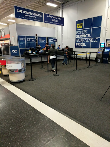 Electronics Store «Best Buy», reviews and photos, 63 Ranch Dr, Milpitas, CA 95035, USA