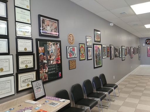 Tattoo Shop «Dark Horse Tattoos», reviews and photos, 395 Garrisonville Rd #103, Stafford, VA 22554, USA