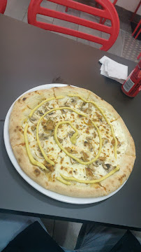 Plats et boissons du Pizzeria Baraka Pizza Grenoble - n°5
