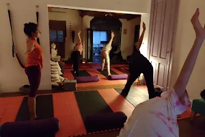 Estudio Sattva - Yoga. @estudio_sattva image