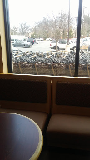 Grocery Store «Safeway», reviews and photos, 1688 Anderson Rd, McLean, VA 22102, USA