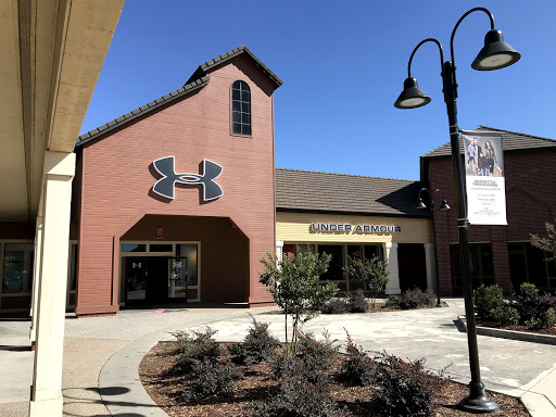 Clothing Store «Under Armour Factory House», reviews and photos, 321 Nut Tree Rd #232, Vacaville, CA 95687, USA