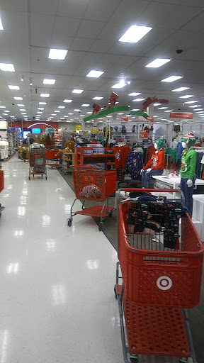 Department Store «Target», reviews and photos, 550 Arsenal St, Watertown, MA 02472, USA