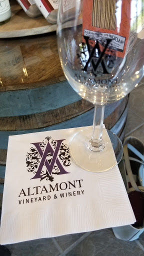 Vineyard «Altamont Vineyard & Winery», reviews and photos, 3001 Furbeck Rd, Altamont, NY 12009, USA