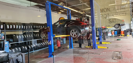 Car Repair and Maintenance «Midas», reviews and photos, 65 Weston St, Hartford, CT 06120, USA