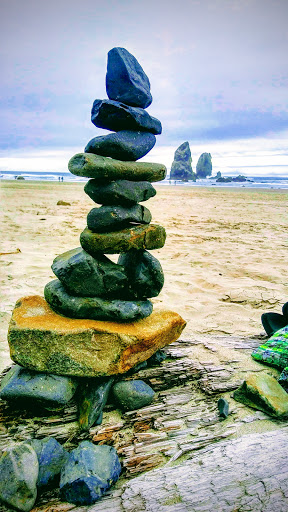 Tourist Attraction «Haystack Rock», reviews and photos, US-101, Cannon Beach, OR 97110, USA