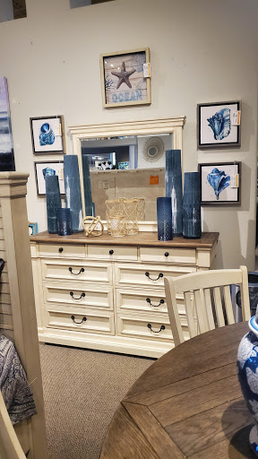 Furniture Store «Ashley HomeStore», reviews and photos, 3350 Airport Rd, Boca Raton, FL 33431, USA