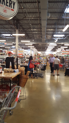 Shopping Mall «Westfield Southgate», reviews and photos, 3501 S Tamiami Trail, Sarasota, FL 34239, USA