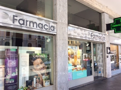 Farmacia Trimarco Dr. Carlo Piazza Pietro Perretta, 3, 22100 Como CO, Italia