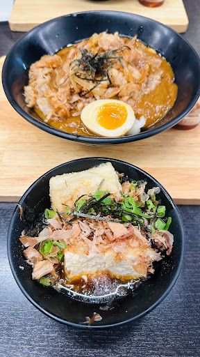 Tofu and port curry udon