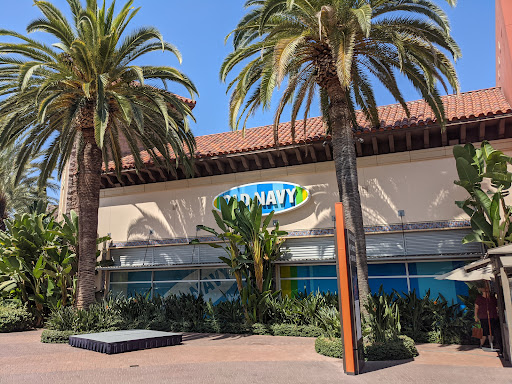 Clothing Store «Old Navy», reviews and photos, 634 Spectrum Center Dr, Irvine, CA 92618, USA