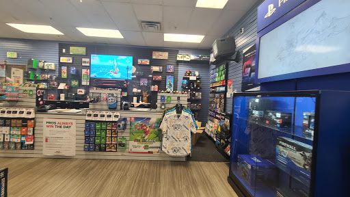 Video Game Store «GameStop», reviews and photos, 1070 Harter Pkwy, Yuba City, CA 95993, USA