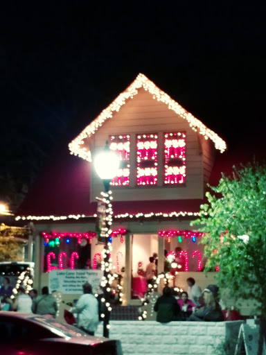 Gift Shop «Whispering Winds - A Happy Little Gift Shop», reviews and photos, 439 N Donnelly St, Mt Dora, FL 32757, USA