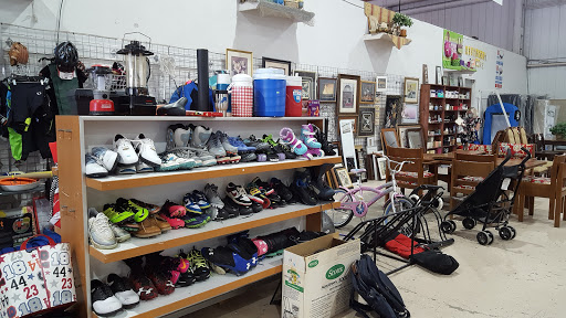 Thrift Store «The Salvation Army Family Store & Donation Center», reviews and photos