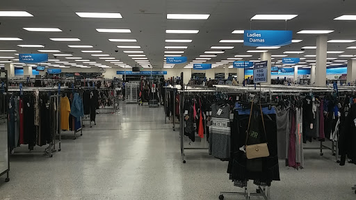Clothing Store «Ross Dress for Less», reviews and photos, 8361 On the Mall, Buena Park, CA 90620, USA
