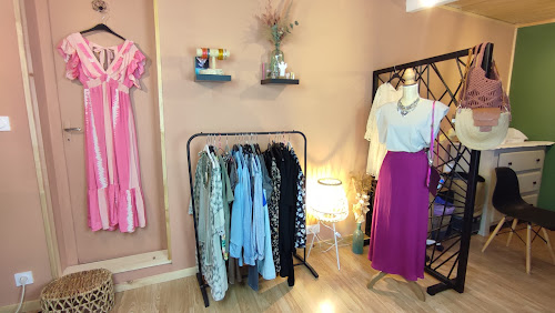 Les Kokettes - Magasin de vêtements et accessoires pour femmes à La Buissière