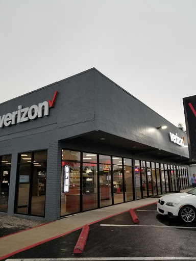 Cell Phone Store «Verizon Authorized Retailer – Cellular Sales», reviews and photos, 4430 W Kennedy Blvd, Tampa, FL 33609, USA
