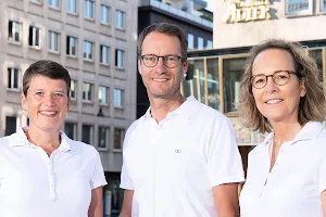 Zahnarztpraxis am Leopoldplatz – Zahnärzte Pforzheim (Riesch, Tilse und Ulmer) image