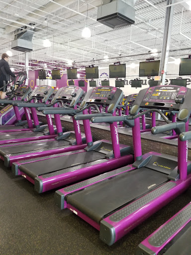 Gym «Planet Fitness», reviews and photos, 710 Hartford Pike, Dayville, CT 06241, USA