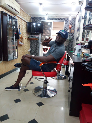 Nice Touch Barbing Saloon, No 33 Lebanon Club Rd, Jericho, Ibadan, Nigeria, Barber Shop, state Oyo