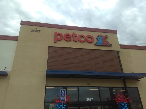Pet Supply Store «Petco Animal Supplies», reviews and photos, 2687 Countryside Dr, Turlock, CA 95380, USA