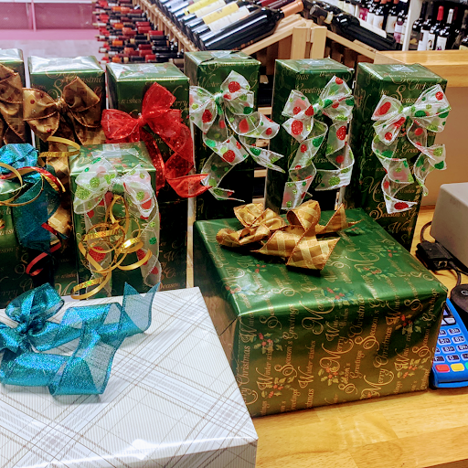 Liquor Store «Carhart Wines & Liquors», reviews and photos, 343 Mamaroneck Ave, White Plains, NY 10605, USA