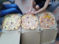 Plats et boissons du Pizzeria Casa Del Pizza - Entressen à Istres - n°19