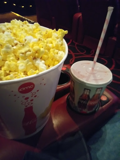 Movie Theater «AMC Ford City 14», reviews and photos, 7601 South Cicero Ave, Chicago, IL 60652, USA