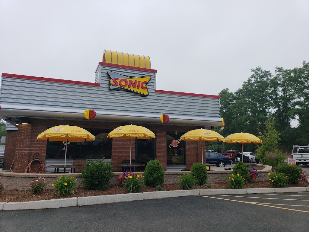 Sonic Drive-In 02726