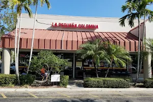 La Pequeña Colombia Bakery & Restaurant image