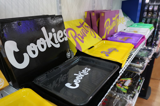 Tobacco Shop «Amsterdam Smoke Shop», reviews and photos, 29 Easton Ave, New Brunswick, NJ 08901, USA