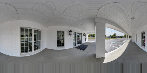 Funeral Home «Moore-Cortner Funeral Home», reviews and photos, 300 1st Ave NW, Winchester, TN 37398, USA