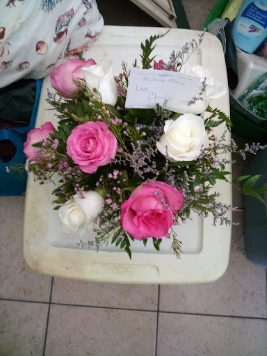 Florist «Iris & Ivy», reviews and photos, 1126 Florida Ave, Palm Harbor, FL 34683, USA